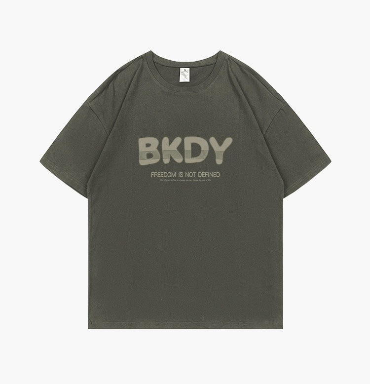 純綿肩立て半袖Tシャツ夏新作ゆったりカジュアルコーディネート自在上着/アメリカンヴィンテージ高腰穴加工ジーンズ夏の薄手タイプ2023新作ゆったりとしたドレープ感ワイドレッグスリムパンツ/ハイウエストデニムミニスカートレディースカートパンツ夏の薄手タイプ2023年ニュータイプ着痩せa字ヒップを包むスカート番号ZT381