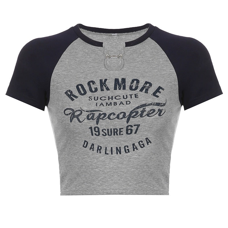 已添加ゴシックトレンドGoth ダークブラック抽象アービー風ネックレスデザイン感半袖カップルTシャツゆったりストリート半袖/アメリカンヴィンテージの小さいVネックプリント色落ち半袖女性夏痩せ型上着番号ZT272